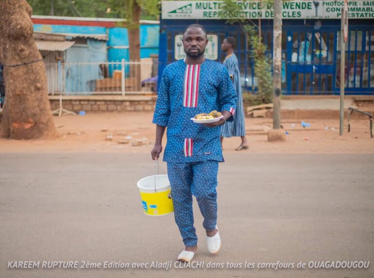 Ramadan 2024: l&rsquo;humoriste Aladji Cliachi dans les artères de Ouagadougou pour « éviter les accidents de circulation »