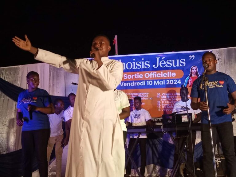 Musique religieuse: Et de deux pour l&rsquo;Abbé Arnaud Wangrawa