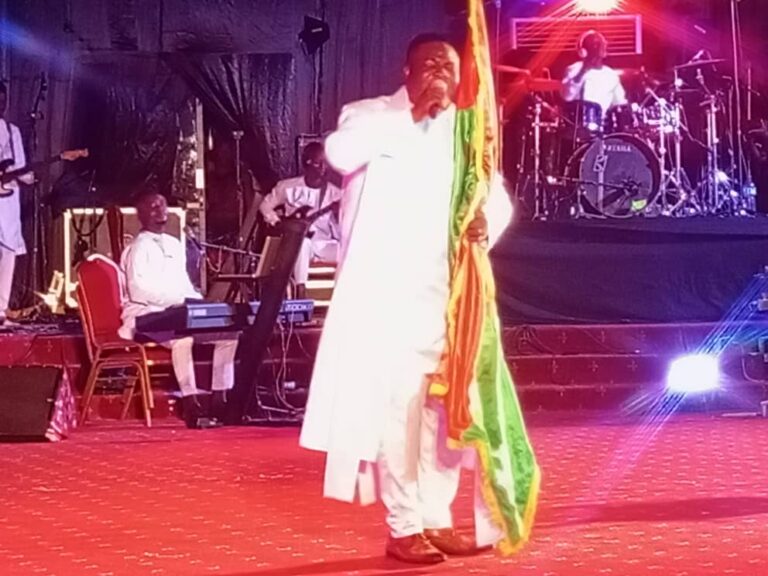 « Nouvelle dimension avec Jésus-Christ »: Serge Bethsaleel atteint un autre niveau après avoir réussi son concert