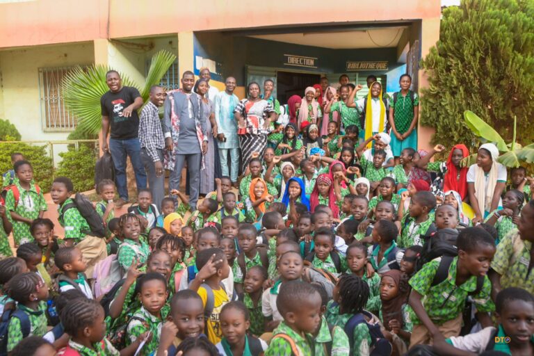 Grand prix de poésie Thomas Sankara : Les initiateurs sensibilisent les élèves sur les valeurs de Thomas Sankara