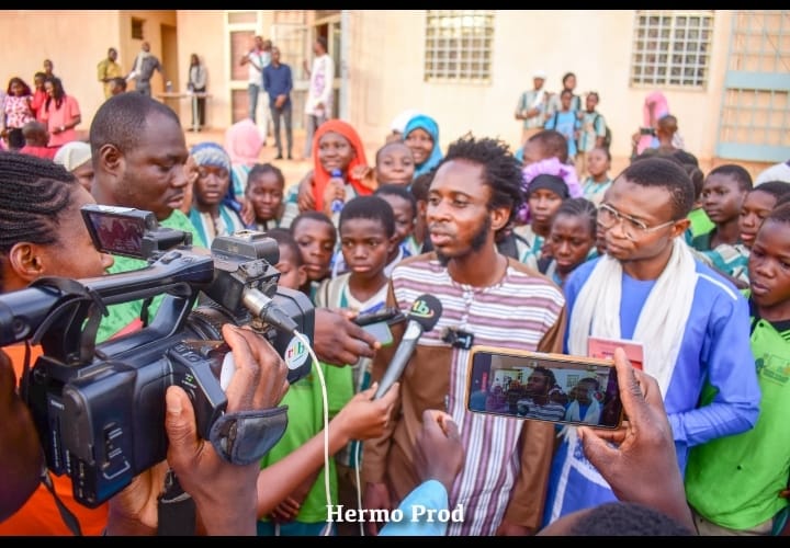 Ousmane Bissiri : une double dédicace pour questionner l’humanité et dénoncer ses dérives