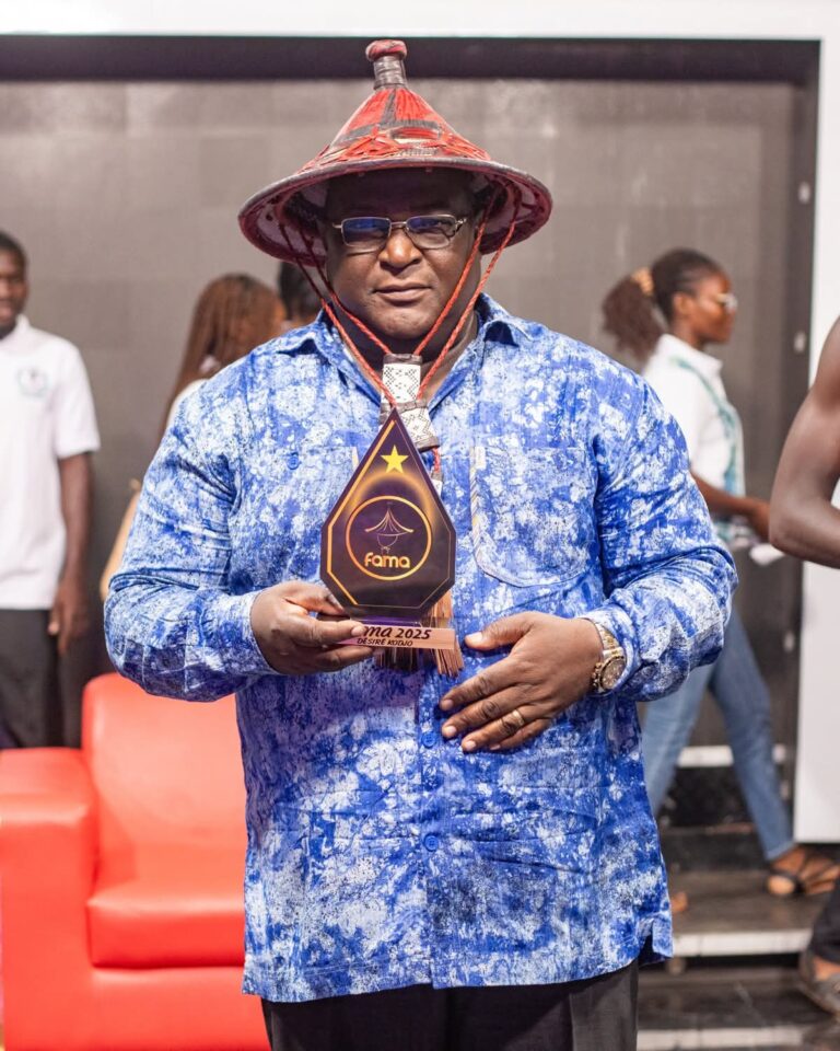 Désiré Kodjo, sacré FAMA de l’année 2025 : le visionnaire au cœur de la scène culturelle burkinabè