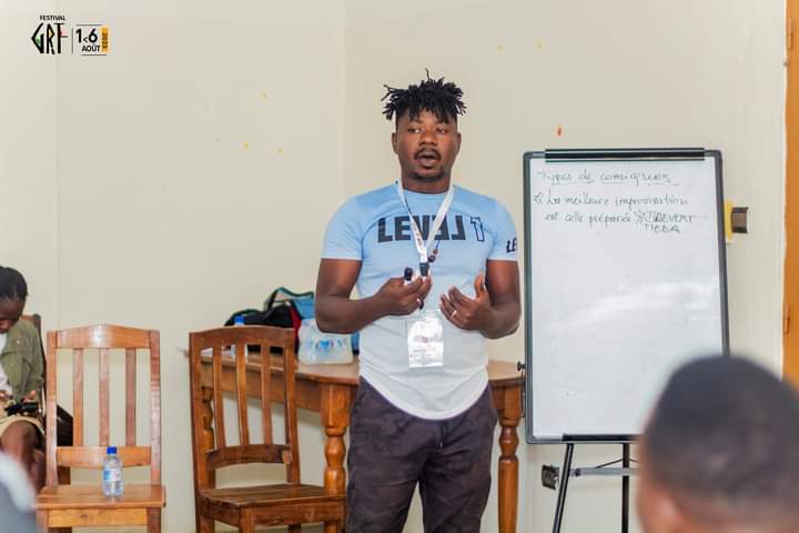 Éric Gaégo, alias Mister 100 % : un artiste aux multiples casquettes au service de la culture burkinabè