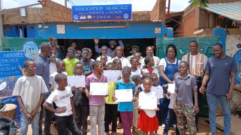 Vacances musicales à l’AMEM : une école de vie entre art, culture et cohésion