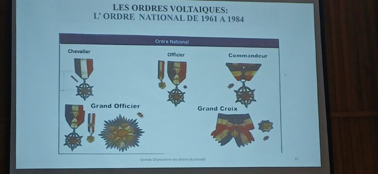 La Grande Chancellerie renforce les compétences des journalistes sur le sens des décorations nationales