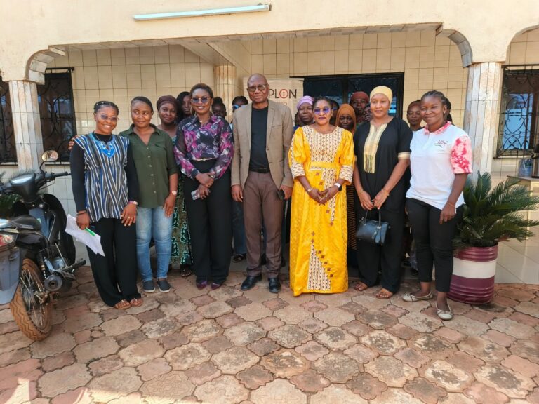 Simplon Burkina : une 5ᵉ Journée de partage d’expériences consacrée aux jeunes filles et aux réseaux sociaux