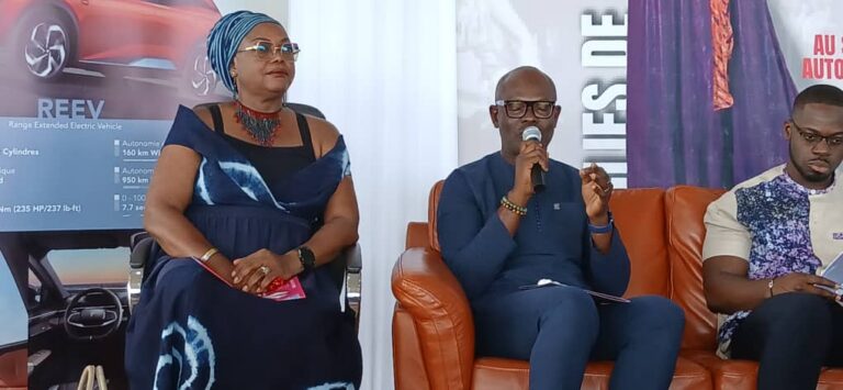 Folies de Mode 2025: le textile et l’image à l&rsquo;honneur à la 13e édition