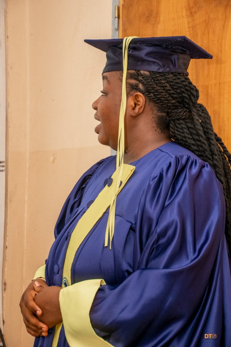 Communication digitale : Prisca Relyah Kaboré signe une brillante soutenance sur Infos Culture du Faso