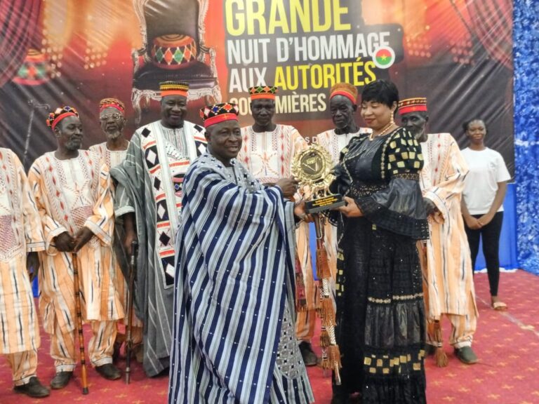 16e Grande Nuit d’Hommage aux Autorités Coutumières : Tradition, Paix et Cohésion à l’Honneur