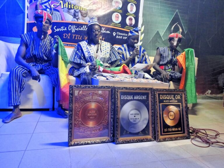 Alice Aditoua : la voix du pic de Nahouri revient avec un cinquième album puissant