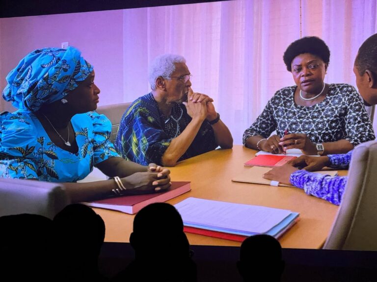 « Une femme à Kosyam », la série qui secoue les codes du pouvoir politique au Burkina Faso.