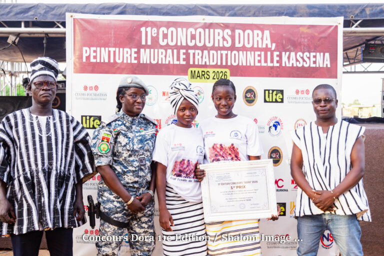 Concours DORA 2026 à Tiébélé : le Lycée municipal de Tiébélé sacré champion de la peinture murale kasséna